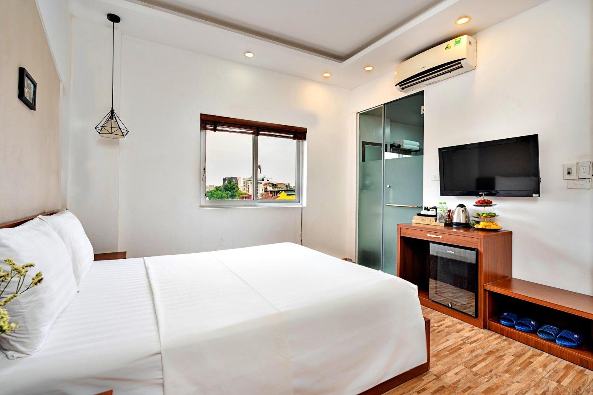 Serene Hotel Hanoi Exterior foto
