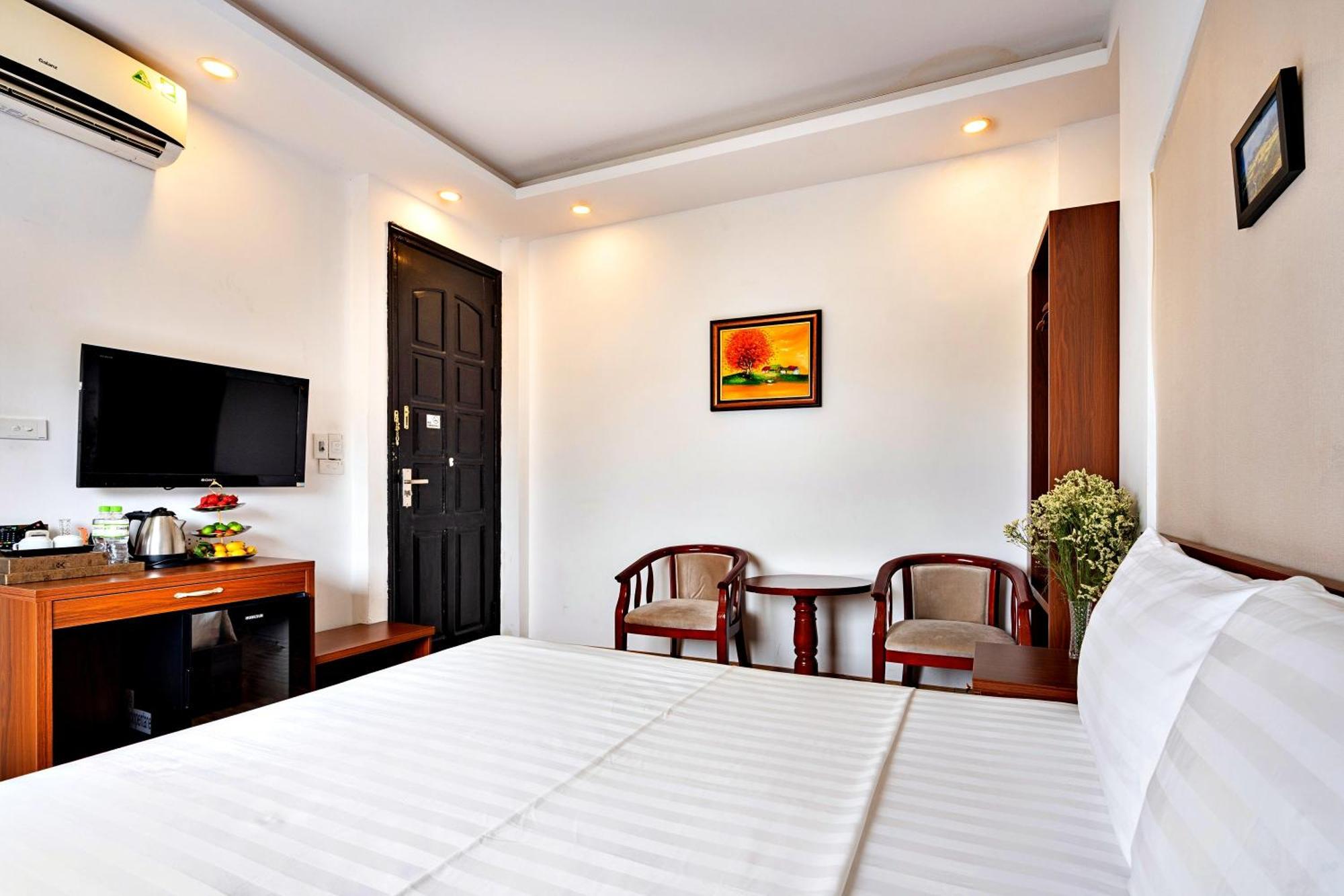 Serene Hotel Hanoi Exterior foto